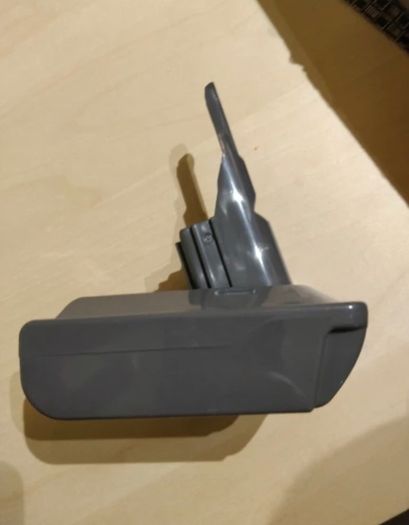 Adapter For Dyson V6 V7 V8 To For Makita/Dewalt/Milwaukee 18V Li-ion Battery DC59 DC58 DC62 SV09 SV05 SV10 V8