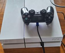 PS4 Slim - White