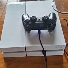 PS4 Slim - White