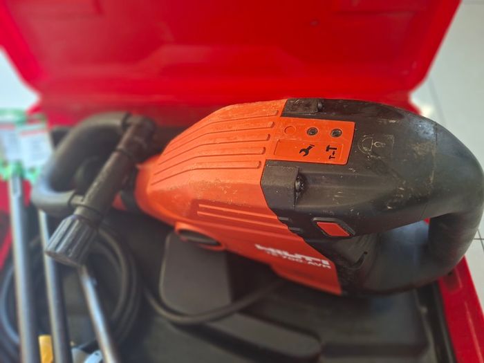 Hilti TE 700-AVR Sds Max Breaker 110v "Serviced"