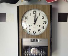 1960 Seiko Time-Dater thirty-day wall clock