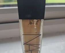 Nars foundation Multiple colours