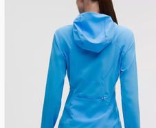 Lululemon windbreaker