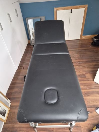 massage bed