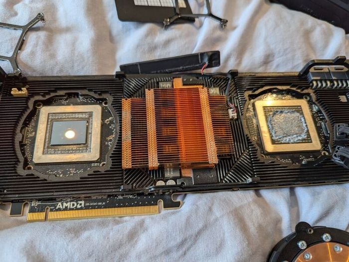 MSI Radeon R9 295x2