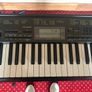 Piano keyboard Image 2