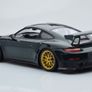 Porsche 911 GT2 RS 1/300 Minichamps 1/18 New in Box Image 6