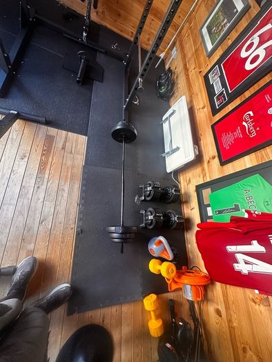 HIIT fitness gym rack / power rack
