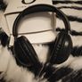 Azzaro Parfumes Wireless Headphones Image 3