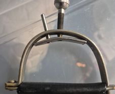 Old Style Metal Capo