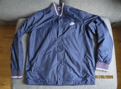Nike Windbreaker Jacket