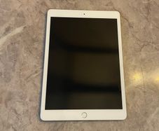 apple ipad 8
