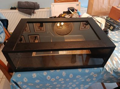 Reptile Vivarium / habitat/ enclosure