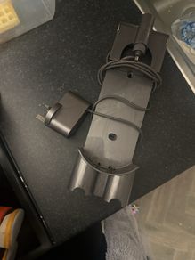 Dyson v7 charger and wall mount
