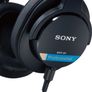 Sony MDR-M1 Studio Headphones Image 7