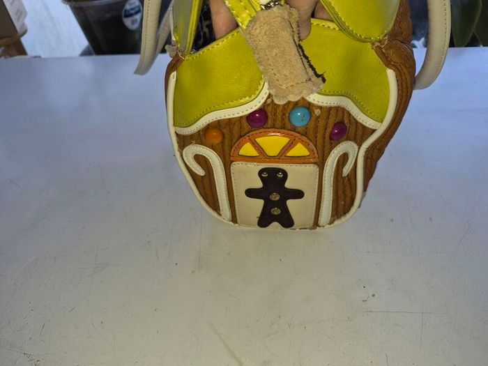Handbag