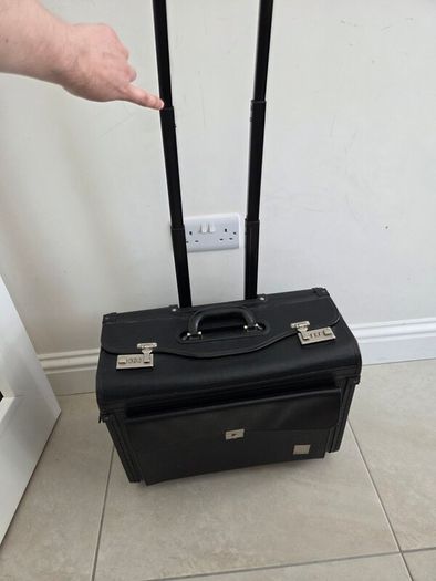 Pilot Case Briefcase
