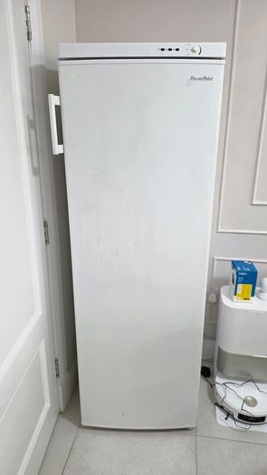 Upright Freezers