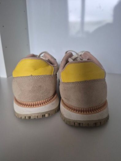 Tommy Hilfiger trainers