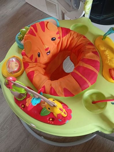 jumperoo