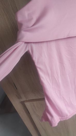 Off shoulders top pink fits XS s m