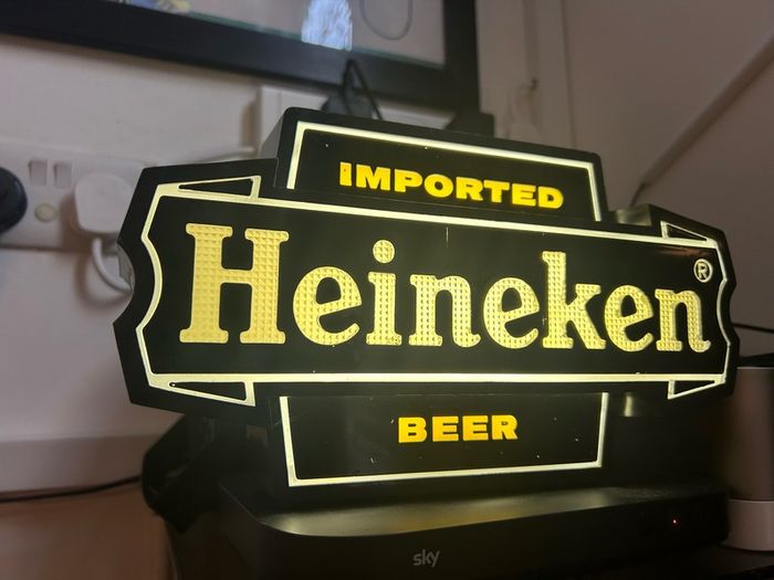 Heineken bar light