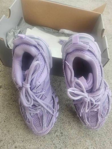 Balenciaga tracks