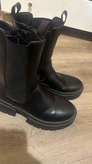 boots size