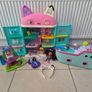 Gabby Doll house/car/ playhouse Image 2