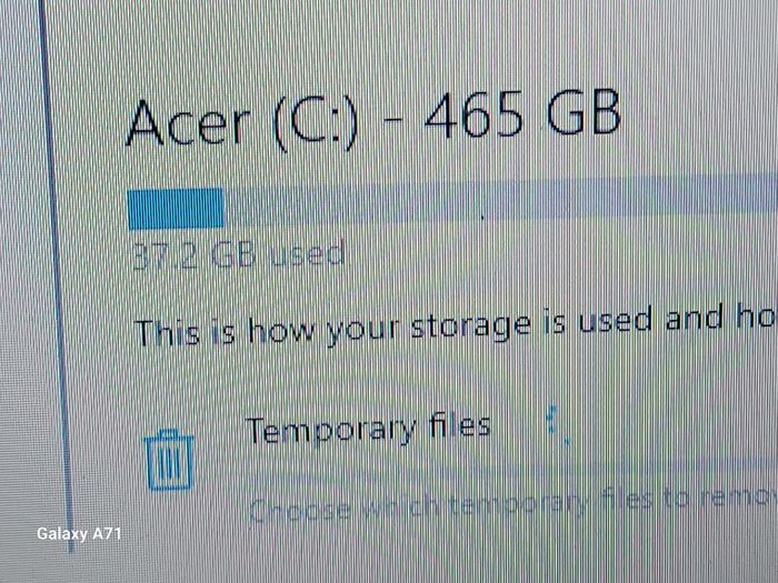 Acer Aspire Es1-523, Red, Amd E1-7010 Apu With Amd Radeon R Graphics, 1.5ghz, 4gb Ram, 500 G B Hdd, Windows 10