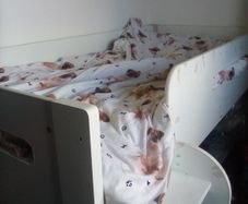Midi bed
