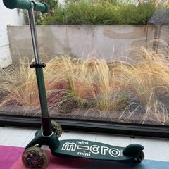 Micro Scooter mini and helmet