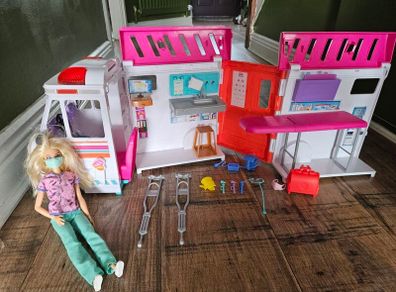 Barbie Ambulance