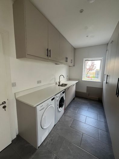 Kitchen/ utility