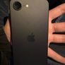 iPhone 16e Image 3