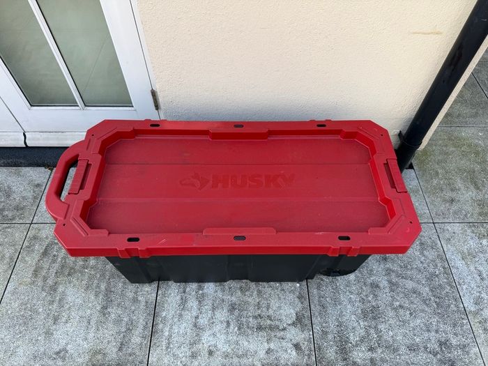 Husky 45 Gallon/170 Liter Tote with Wheels