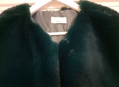 Quiz Green Faux Fur Wrap