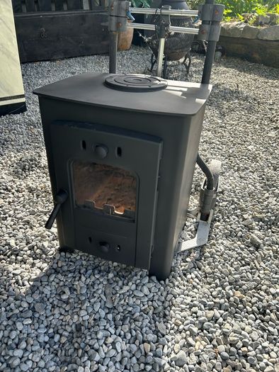 Small villager stove