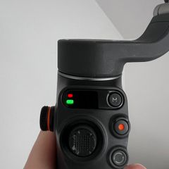 DJI Osmo Mobile 6 (OM6) Smartphone Gimbal - Platinum Gray - Mint Condition