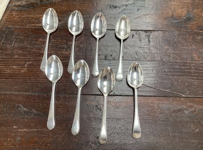 Set of 8 Vintage Silver Plated Dessert Spoons Old English Pattern