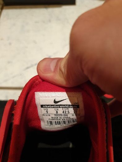 nike black red shoes