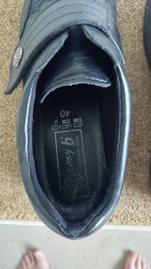 2 pairs of ladies 'easy b' shoes size 40