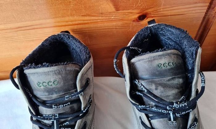 Ecco biom boots Size 9 eu 43 clay grey lace up in excellent condition
