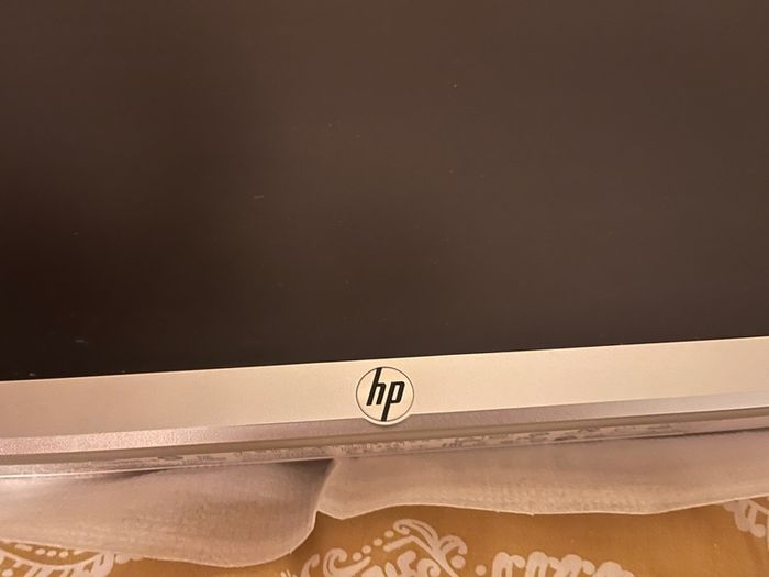 HP Monitor 27