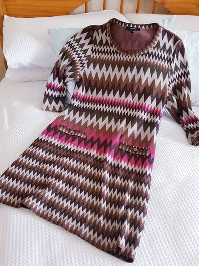 Long Sleeve Dress - Size 14-16