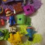 small toys and figures Image 4