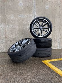 Genuine Audi S5/A5 19" Alloy Wheels - Like New