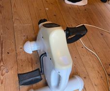 Crivit mini exercise bike