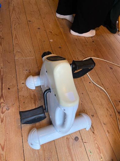 Crivit mini exercise bike