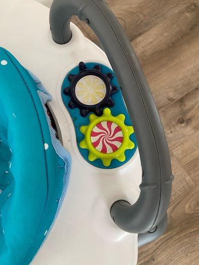 Babymoove walker/ New was 250 euro